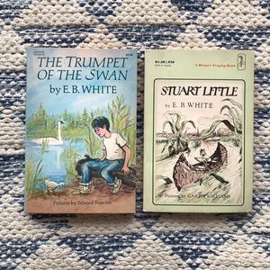 COPY - Vintage E. B. White Trumpet and the Swan Stuart Little Paperback Books C…